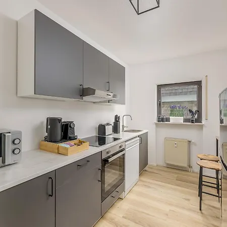 Amaela Design-wohnung, Sap, Parkplatz, Balkon, Neu *